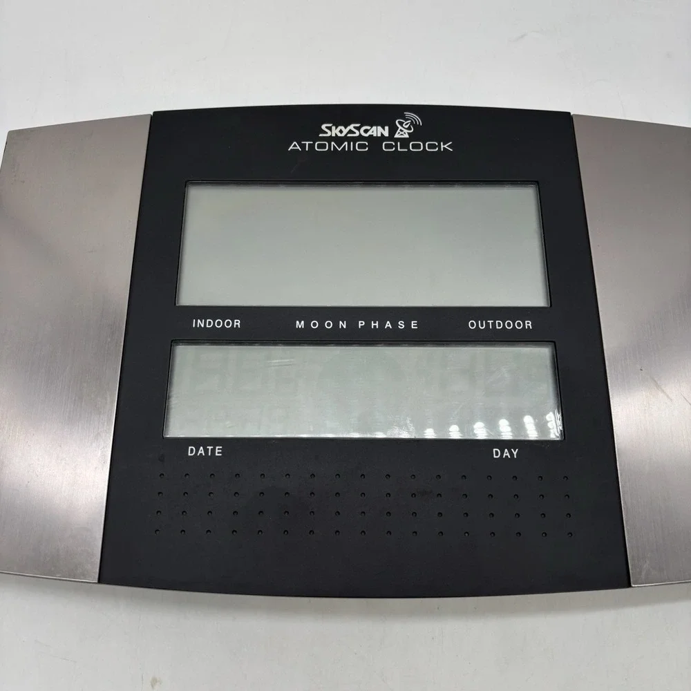 SkyScan Atomic Clock Wireless Digital Atomic Clock Stand or Wall Mount